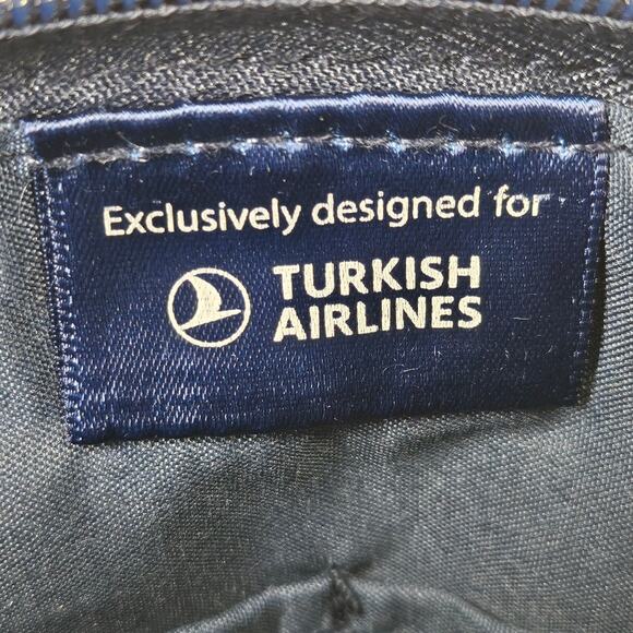 SALVATORE FERRAGAMO MAKE-UP/TOILETRY ZIPPER POUCH BAG DESIGNED TURKISH AIRLINES - Picture 8 of 11